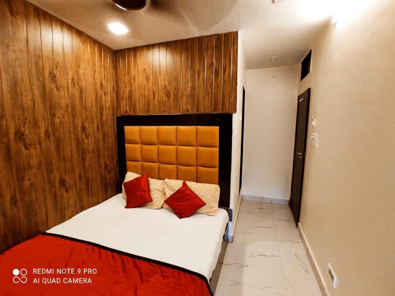 Janata Bed and breakfast